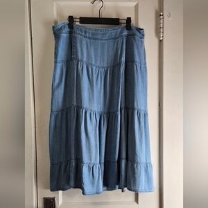 Time and Tru Denim Light Blue Skirt